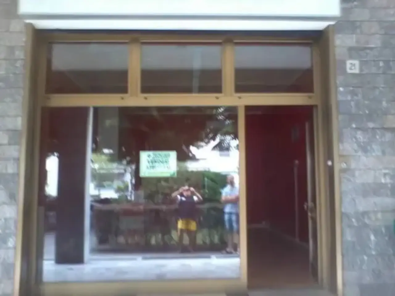 Negozio in Via Leonardo da Vinci, Cassano D'Adda, {3} - Foto 2
