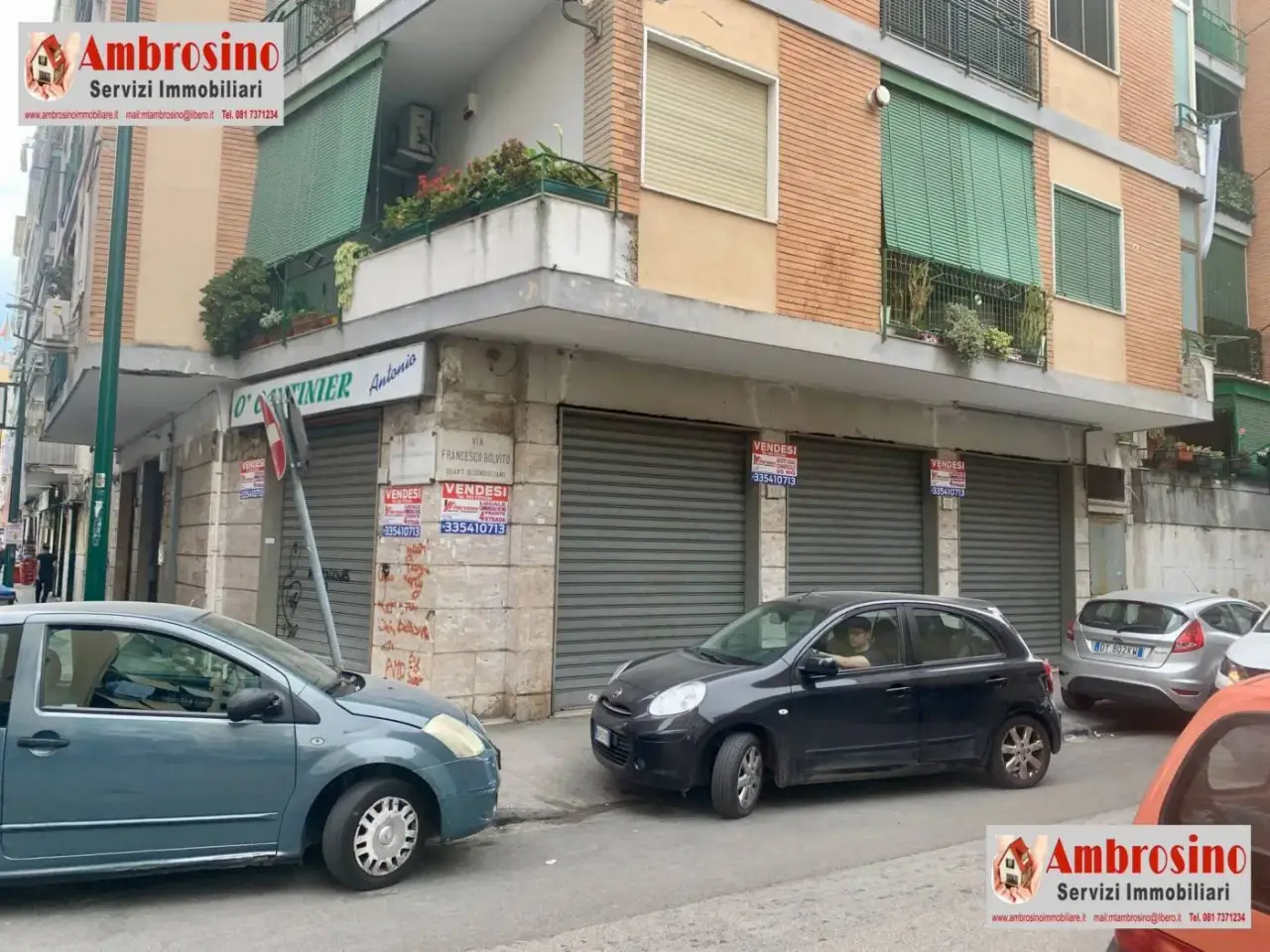 Locale commerciale in Via Cardinale Capecelatro, Napoli, {3} - Foto 1
