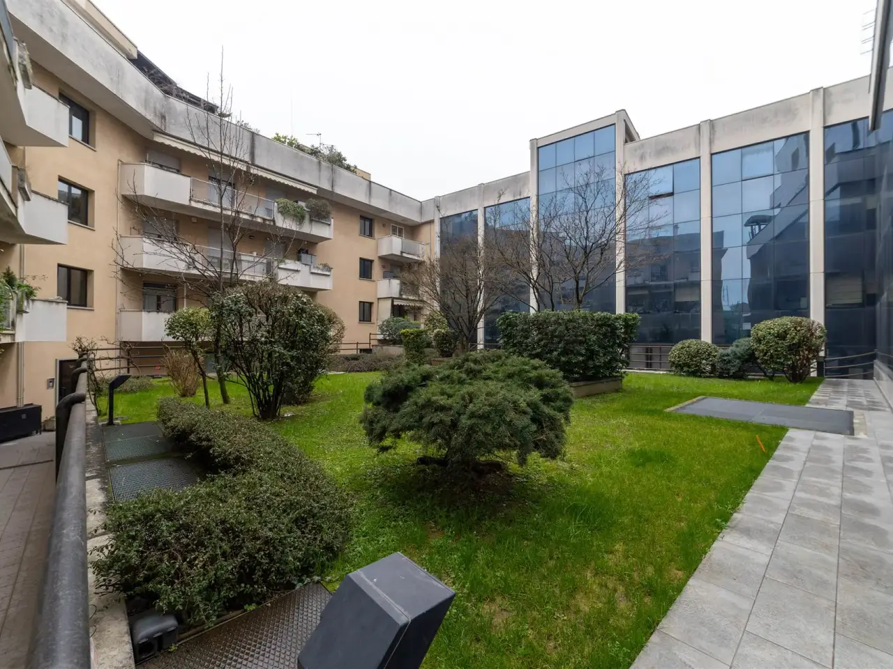 Ufficio in Sant'Alessandro, Melzo, {3} - Foto 1