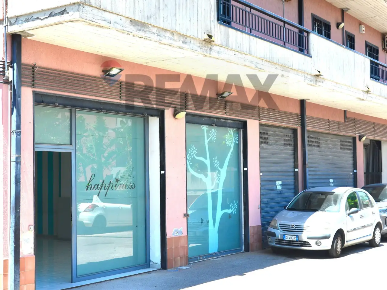 Negozio in Via Antonio Gramsci 152, Gravina Di Catania, {3} - Foto 1