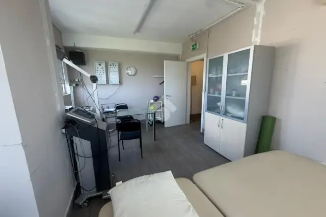 insertion image