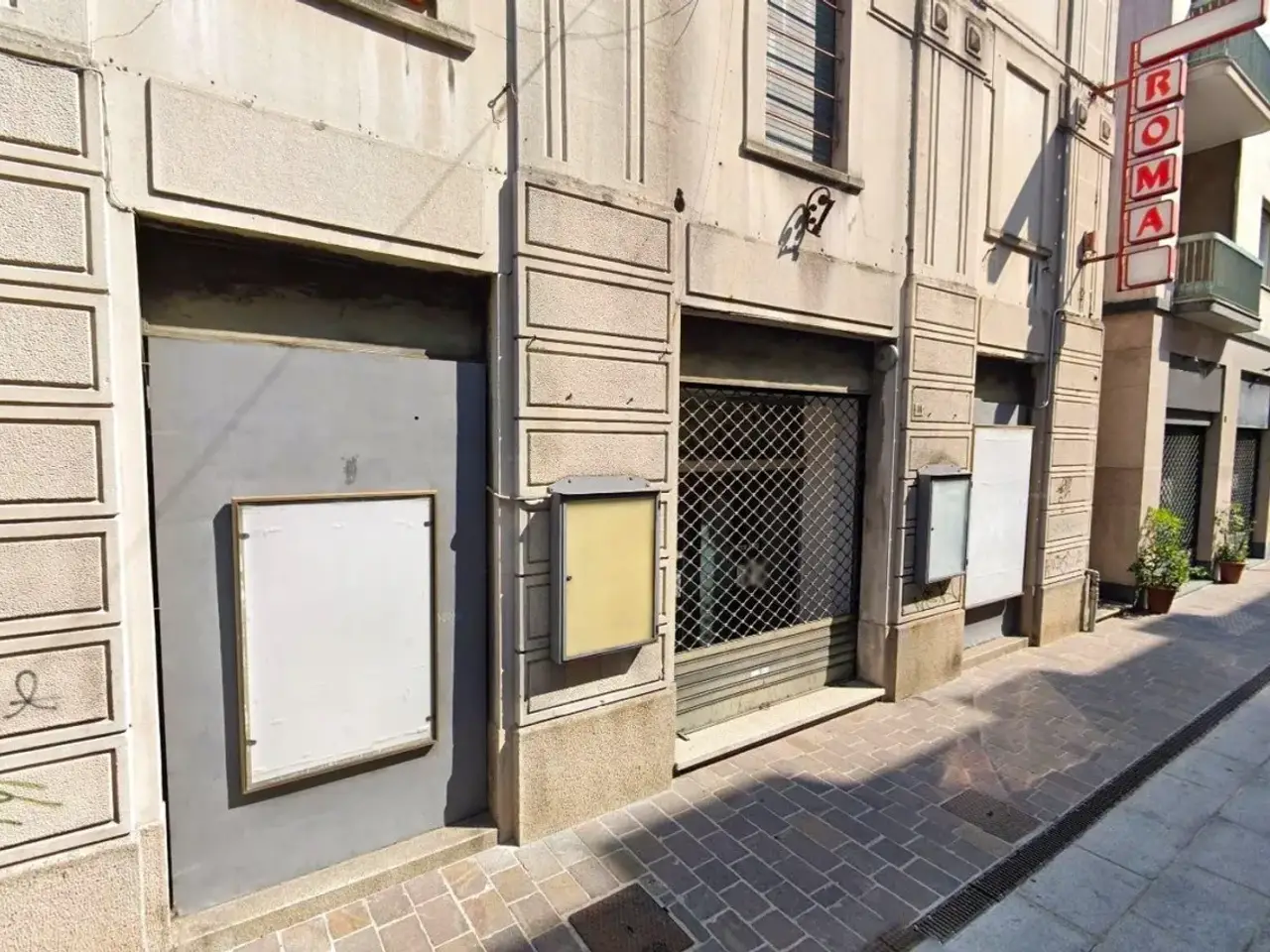 Esercizio commerciale in Via Umberto I, 14/16, 20831 Seregno Mb, Italia, Seregno, {3} - Foto 1