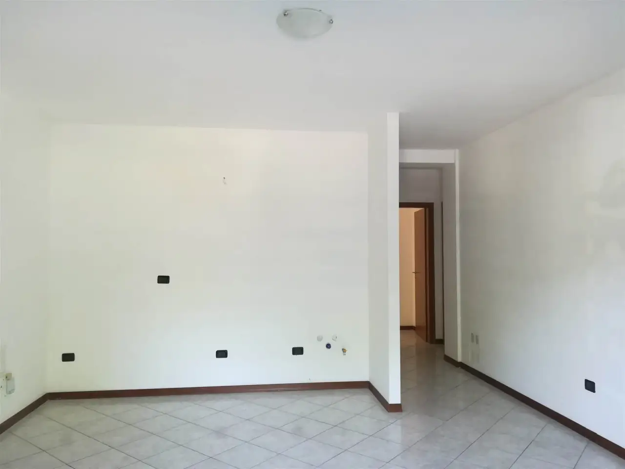 Ufficio in Via Campania, Terni, {3} - Foto 1