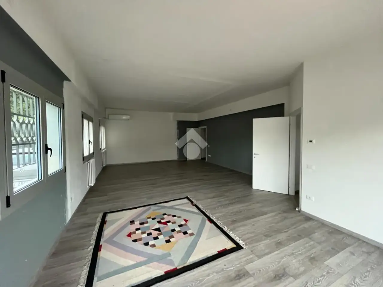 Negozio in Via Giovanni Battisti 1, Fontaniva, {3} - Foto 1
