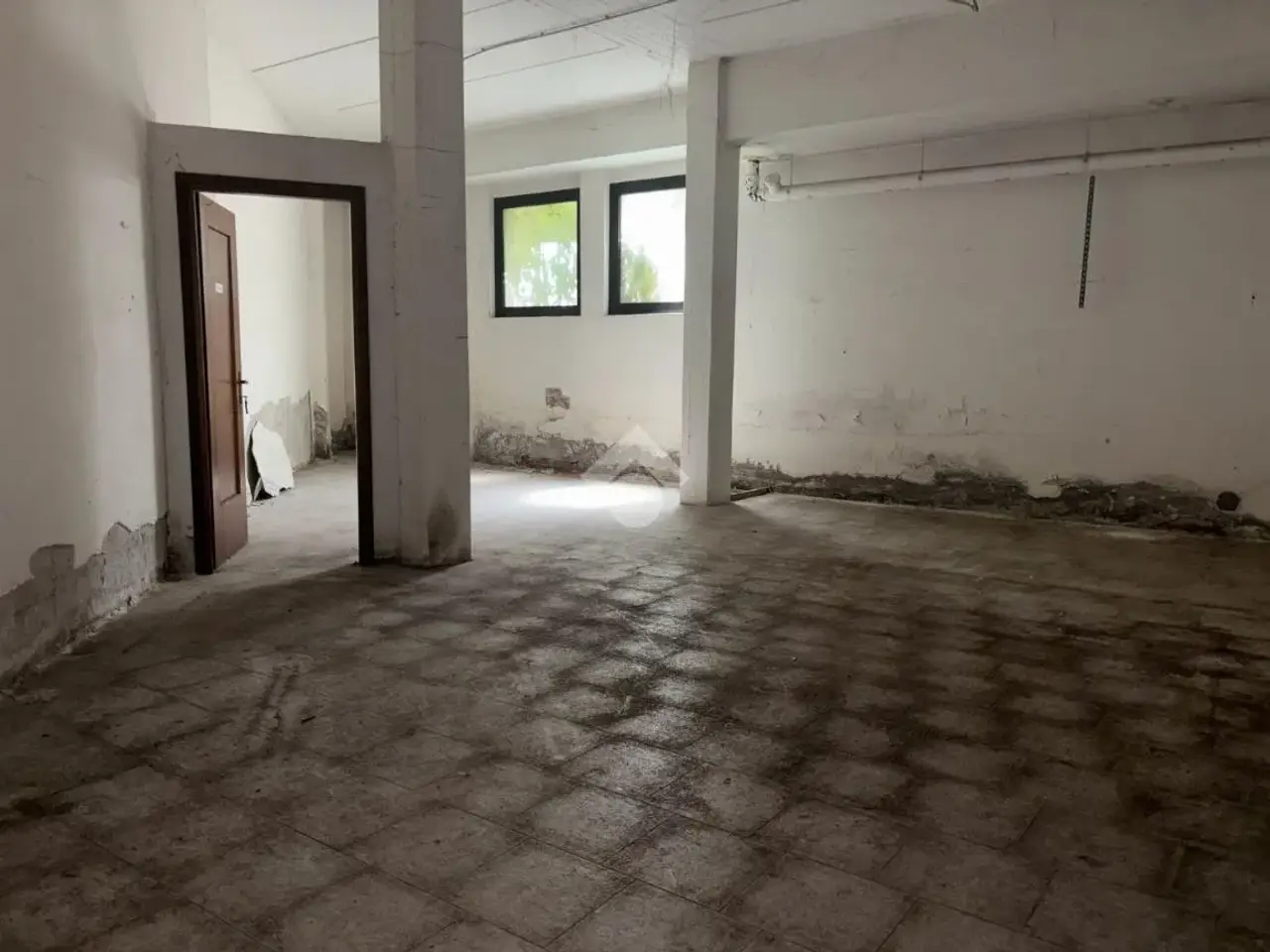 Magazzino in Via Custoza, Villafranca Di Verona, {3} - Foto 1
