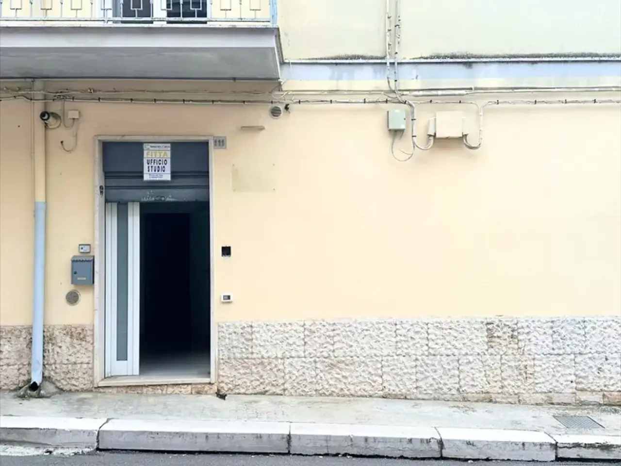 Ufficio in , Altamura, {3} - Foto 2