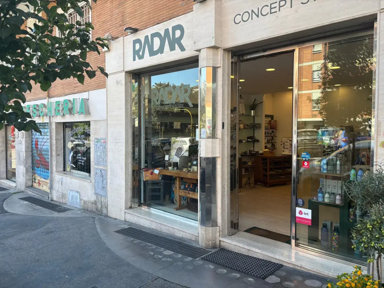 Esercizio commerciale in Via Adolfo Gandiglio, Roma, {3} - Foto 2
