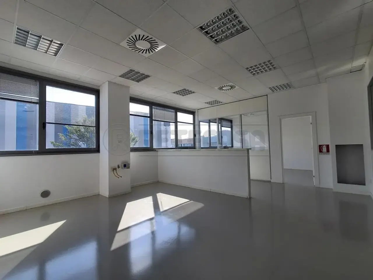 Laboratorio in , Vicenza, {3} - Foto 1