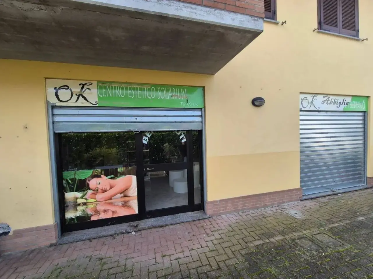 Locale commerciale in Via Roma S.N.C., Vellezzo Bellini, Vellezzo Bellini, {3} - Foto 2