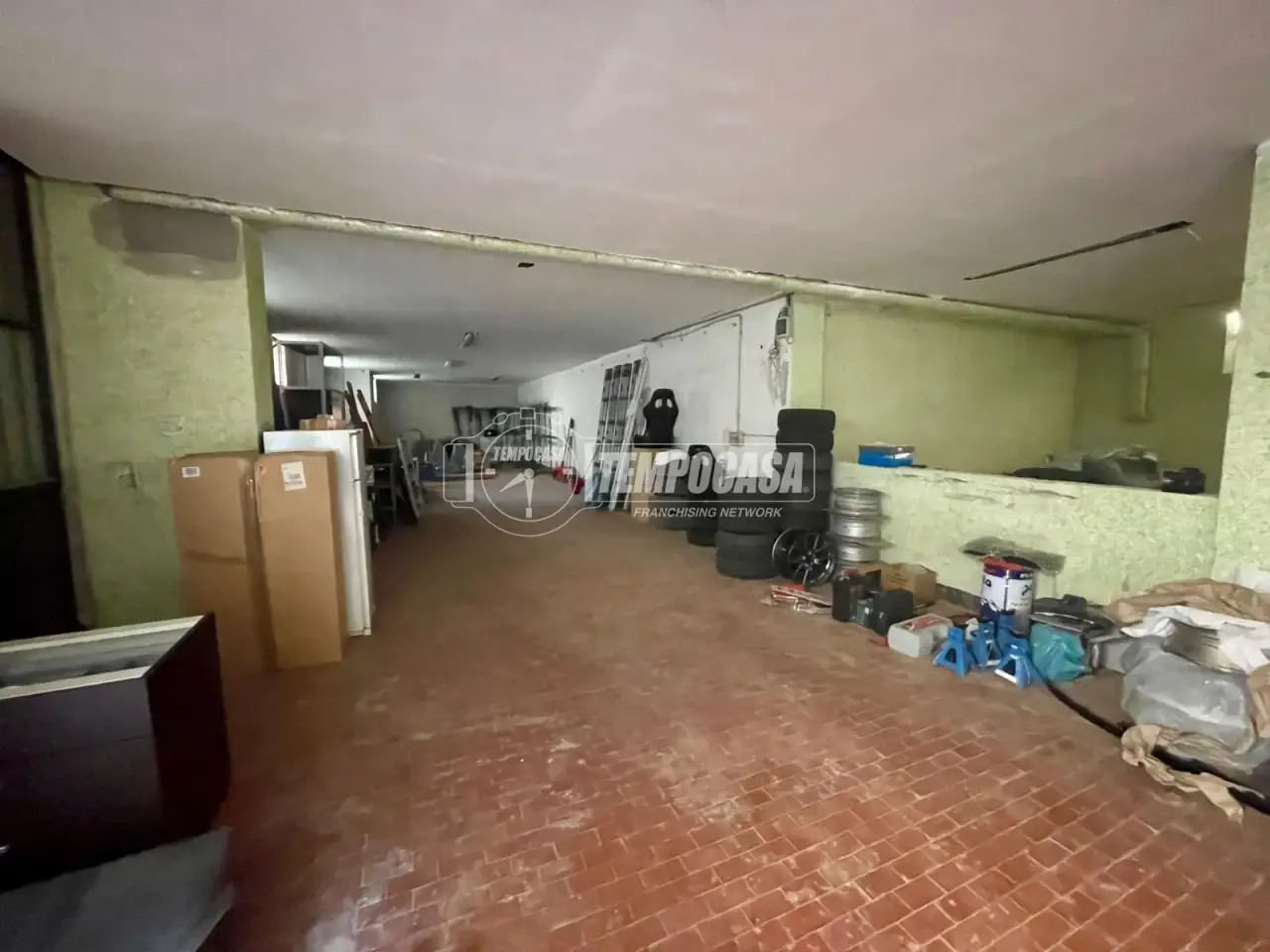 Magazzino in Via Oriana Fallaci 8, Seregno, {3} - Foto 1