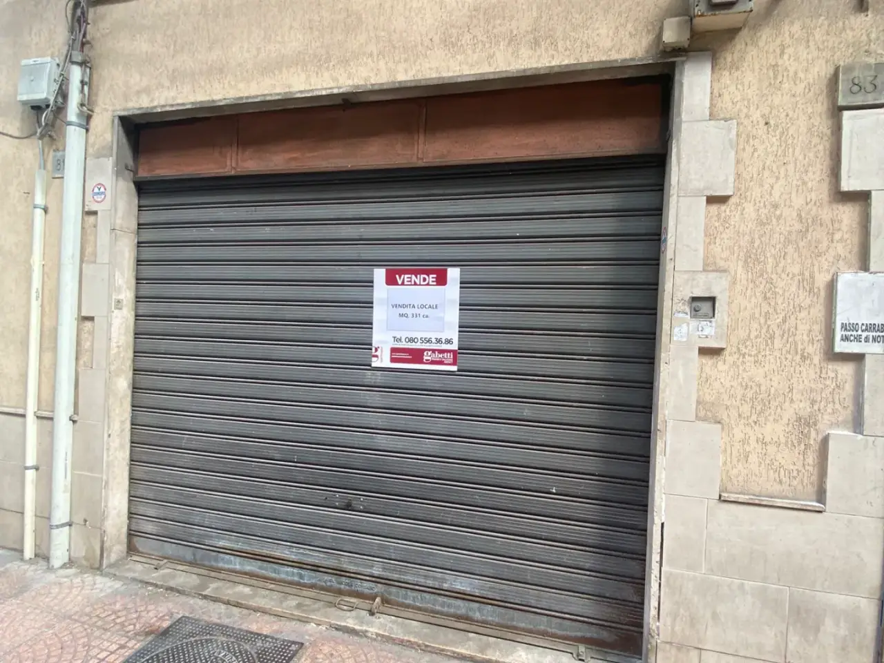 Negozio in Via Cugini 36, Taranto, {3} - Foto 1