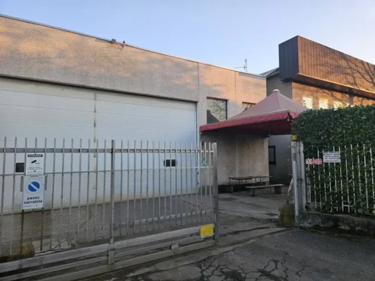 Capannone in Via Vitruvio Pollione, Cassano Magnago, {3} - Foto 2