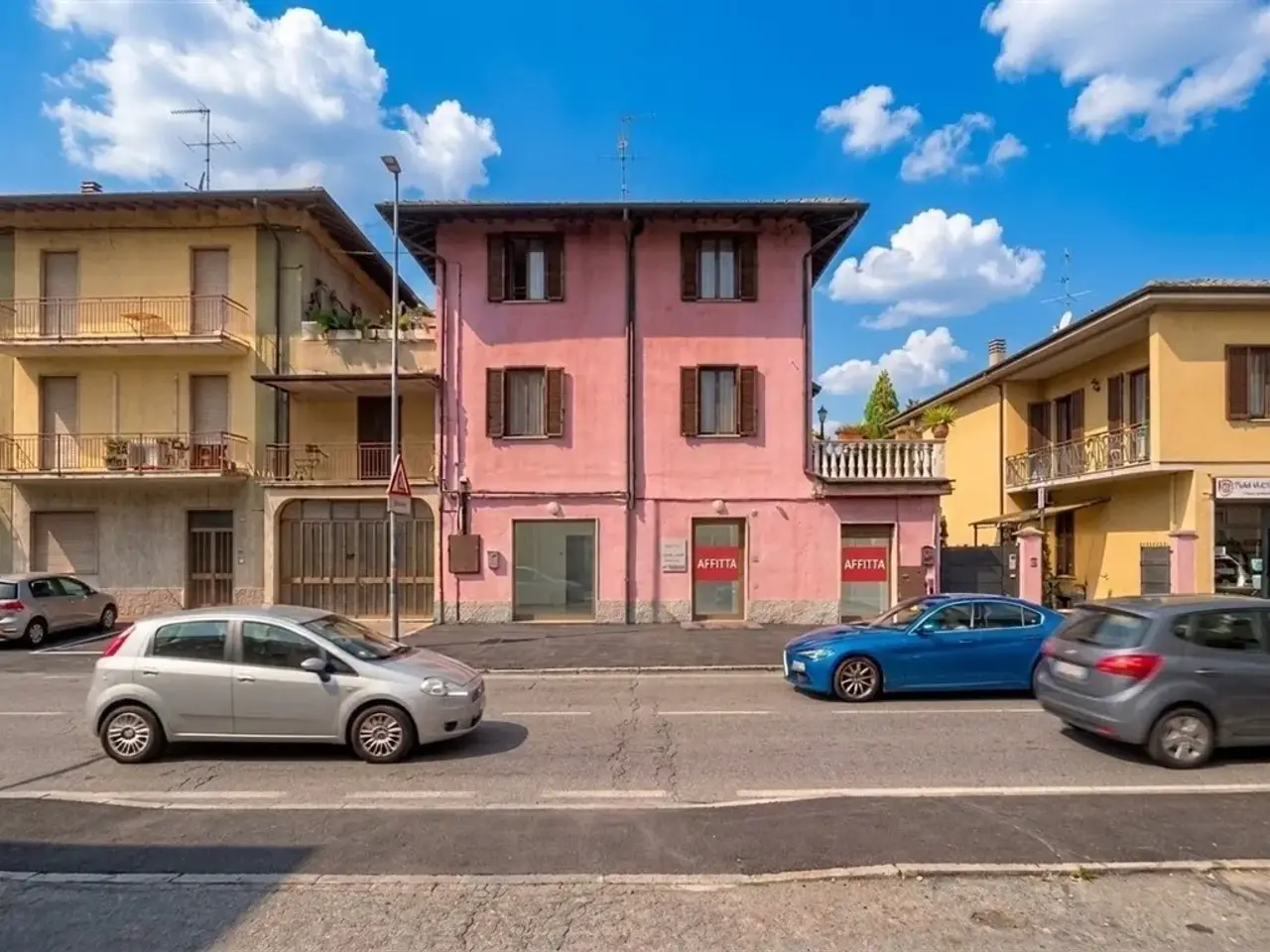 Negozio in Via Piave 8, Scanzorosciate, {3} - Foto 1
