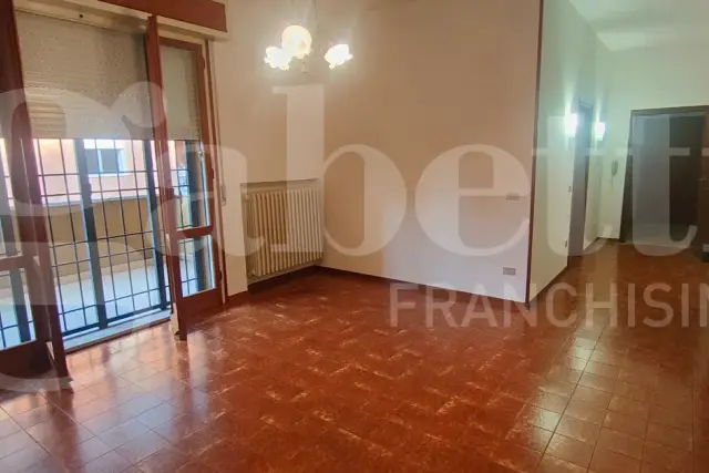 4-room flat in Circonvallazione Liberazione 1, San Giovanni in Persiceto - Photo 1