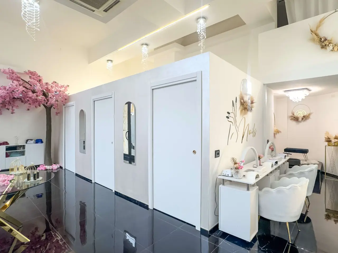 Centro estetico - Solarium - Benessere in Via XXIX Novembre 1847, Cagliari, {3} - Foto 1