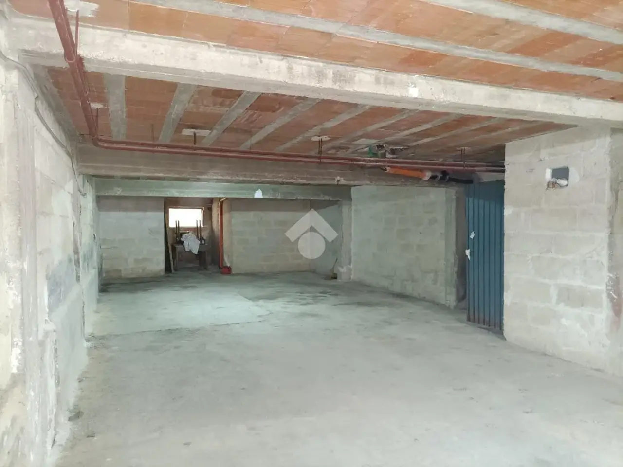 Magazzino in Via Salvemini 62, Mola Di Bari, {3} - Foto 2