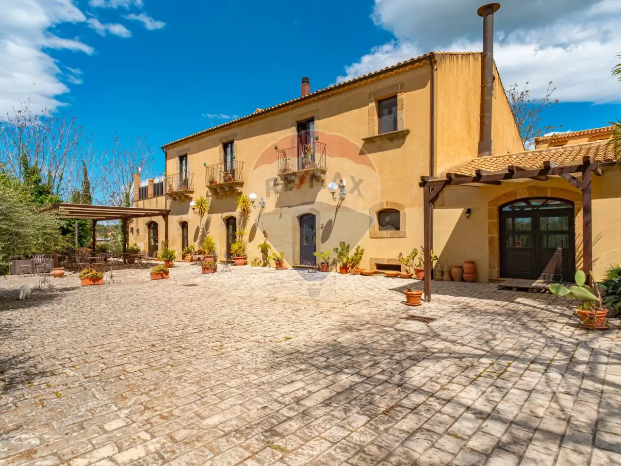 Agriturismo in Contrada Fontana Pietra - Sp 37/II Snc, Caltagirone, {3} - Foto 2