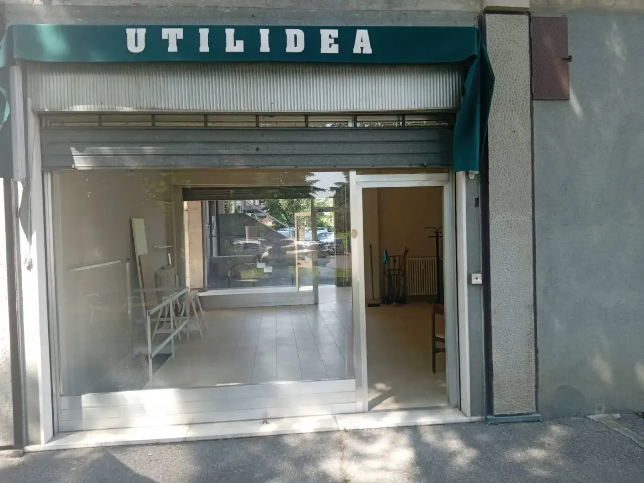 Locale commerciale in Via Bligny 27, Brescia, {3} - Foto 1