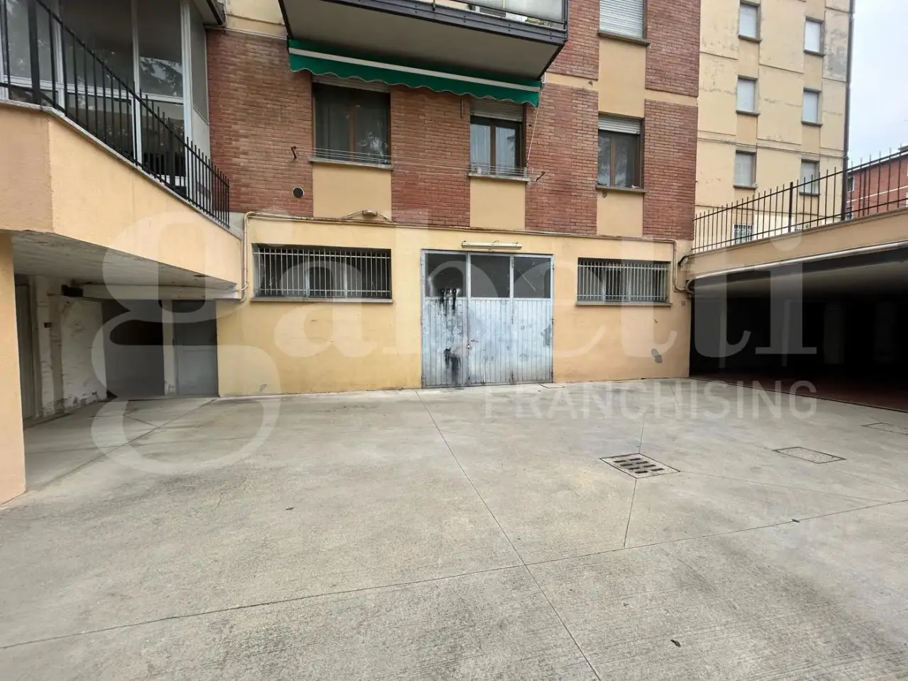 Magazzino in Via Predosa 15, Zola Predosa, {3} - Foto 2