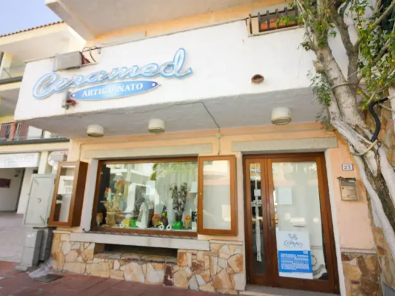 Negozio in Via Nazario Sauro, Siniscola, {3} - Foto 1