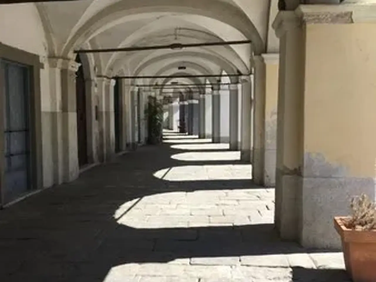 Negozio in , Sarzana, {3} - Foto 1