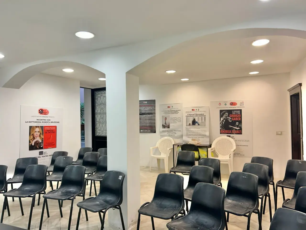 Negozio in , Sarzana, {3} - Foto 1