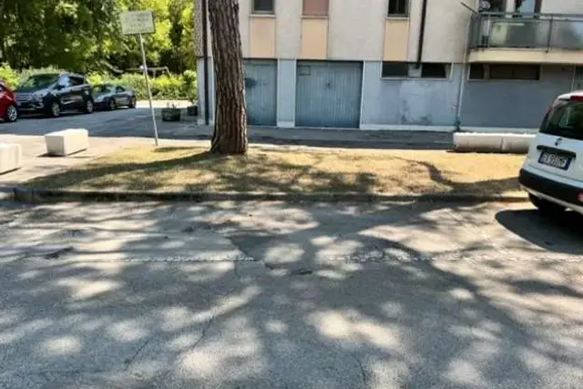 Autoparkplatz in Via Jacopo Filiasi, Venezia - Foto 1