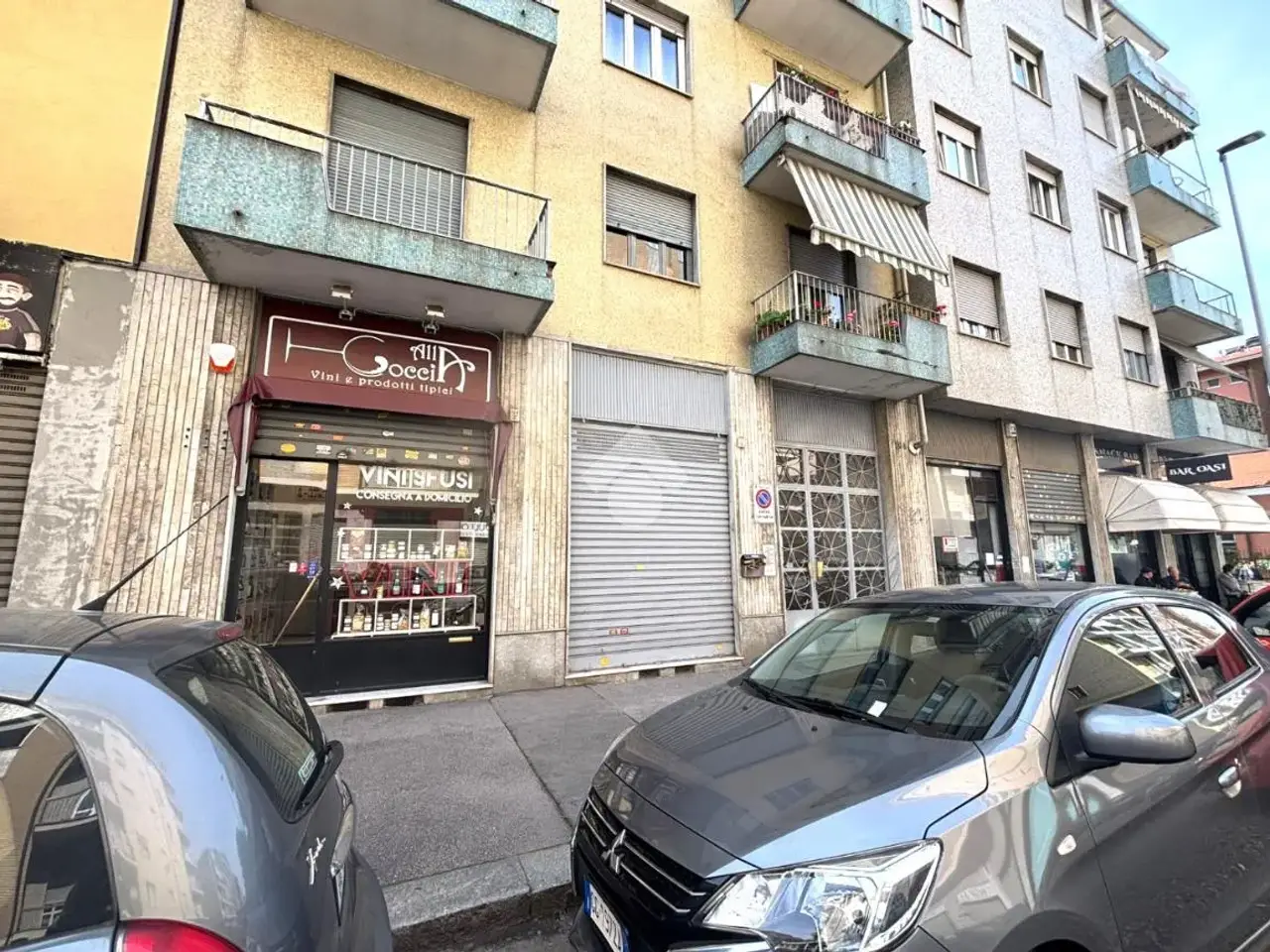 Negozio in Via Giosuè Borsi 104, Torino, {3} - Foto 2