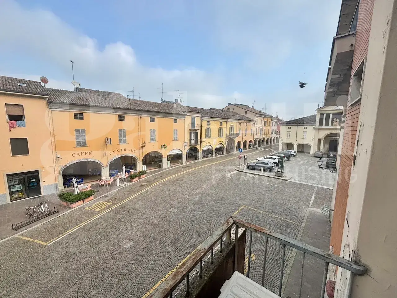 Ufficio in Piazza Garibaldi 18, Soragna, {3} - Foto 1