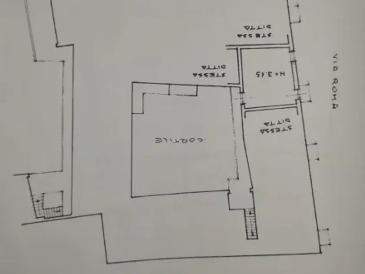 Negozio in Piazza Santi Cornelio E Cipriano 15, Cerro Maggiore, {3} - Planimetria 1