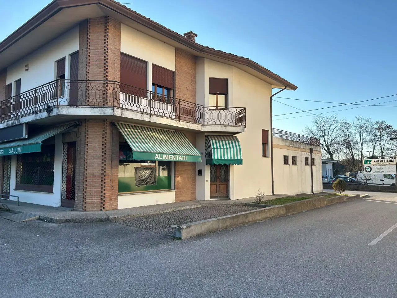 Negozio in Via Postumia Centro 80, Gorgo Al Monticano, {3} - Foto 2
