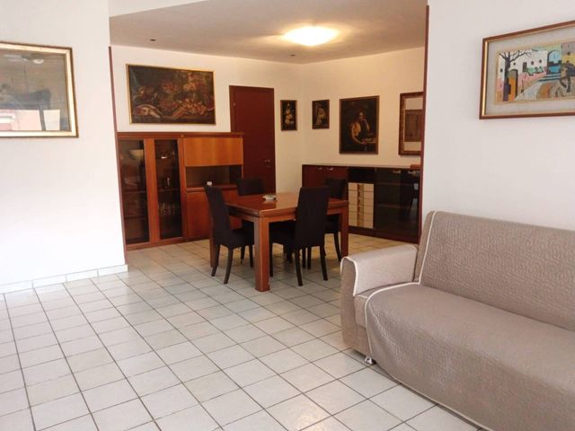 4-room flat in Via di Villa Adele, Anzio - Photo 1