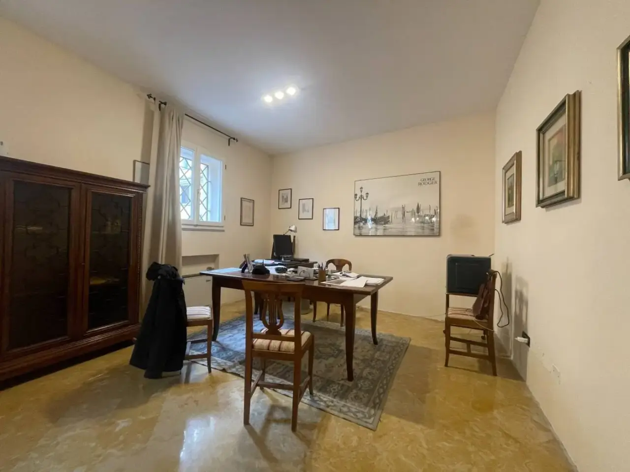 Ufficio in , Modena, {3} - Foto 1