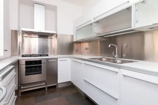 Apartament in Via Cesare Battisti 7, Torino - Photo 1