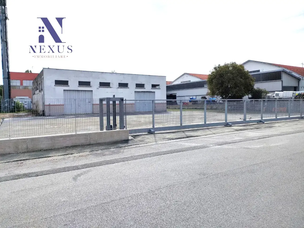 Capannone in Via dell'Industria, Fano, {3} - Foto 1