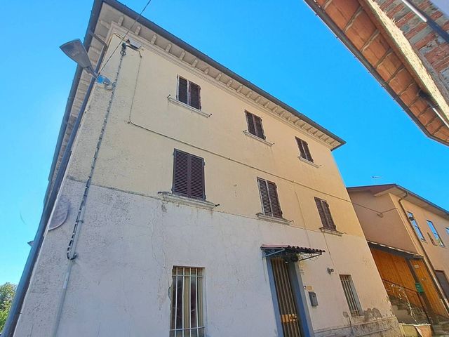 Casa indipendente in Località Ponte alla Chiassa 414, Arezzo - Foto 1