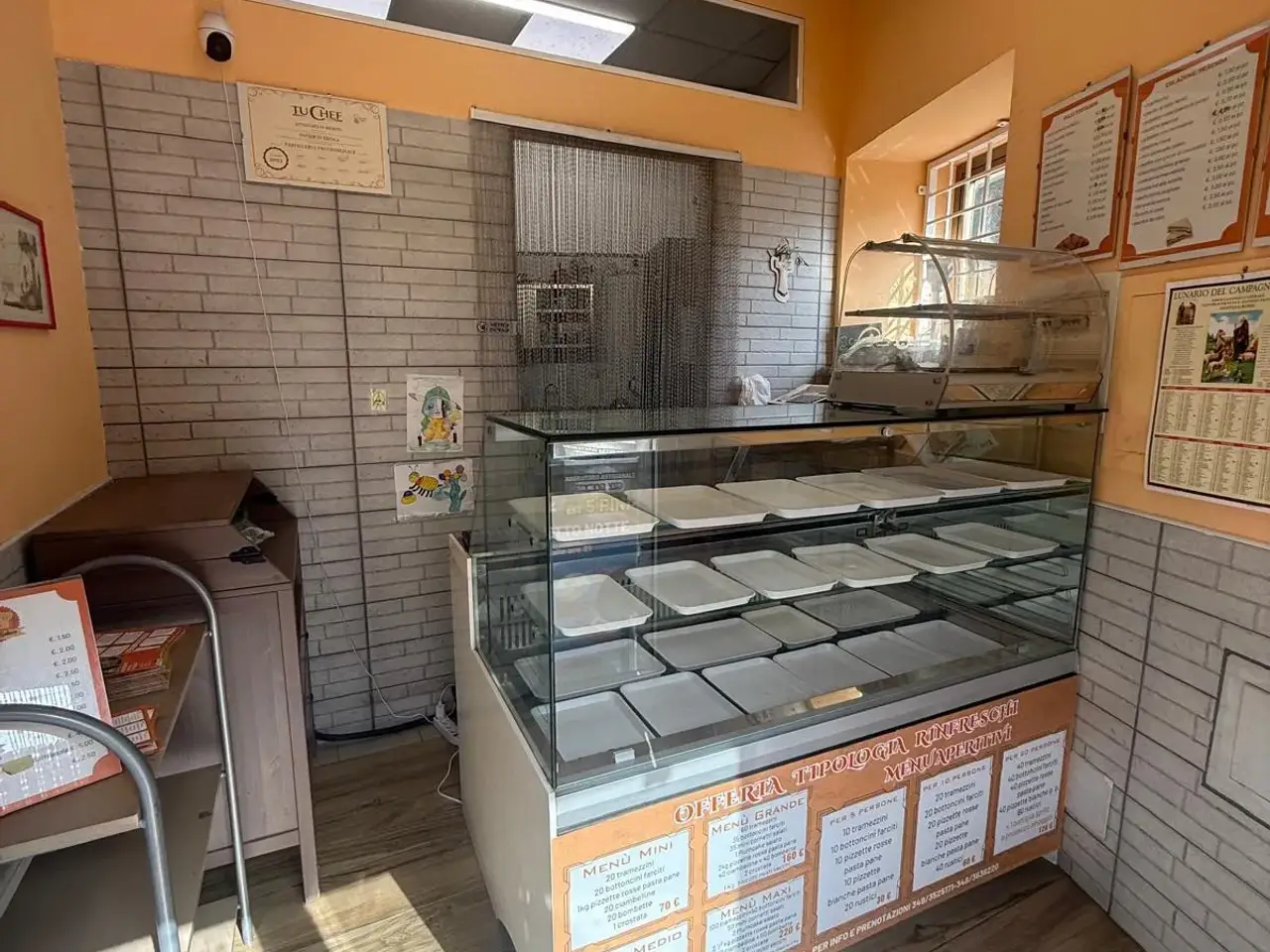 Gastronomia in Via Amendola, Mentana, {3} - Foto 1