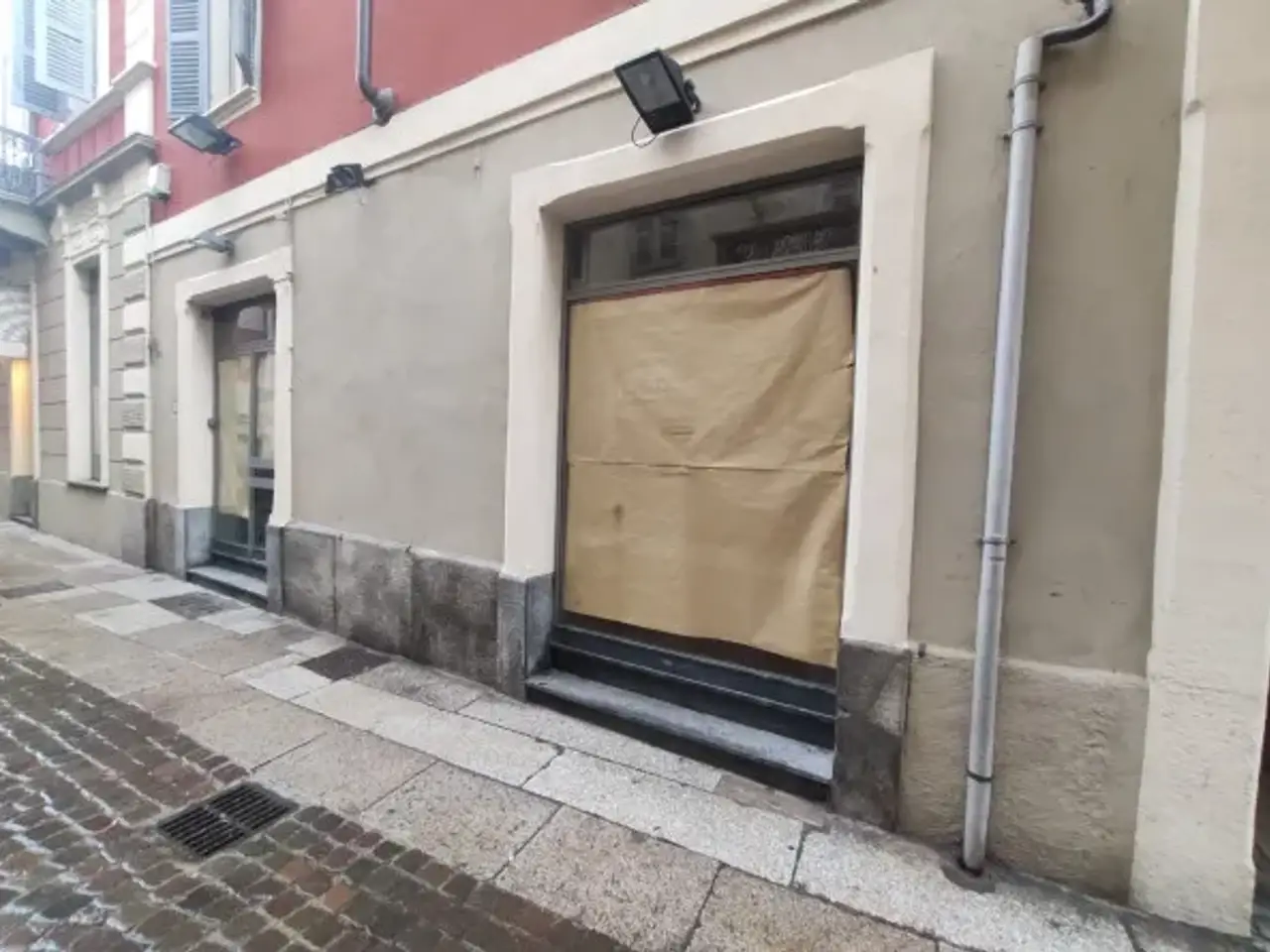 Negozio in , Alessandria, {3} - Foto 1