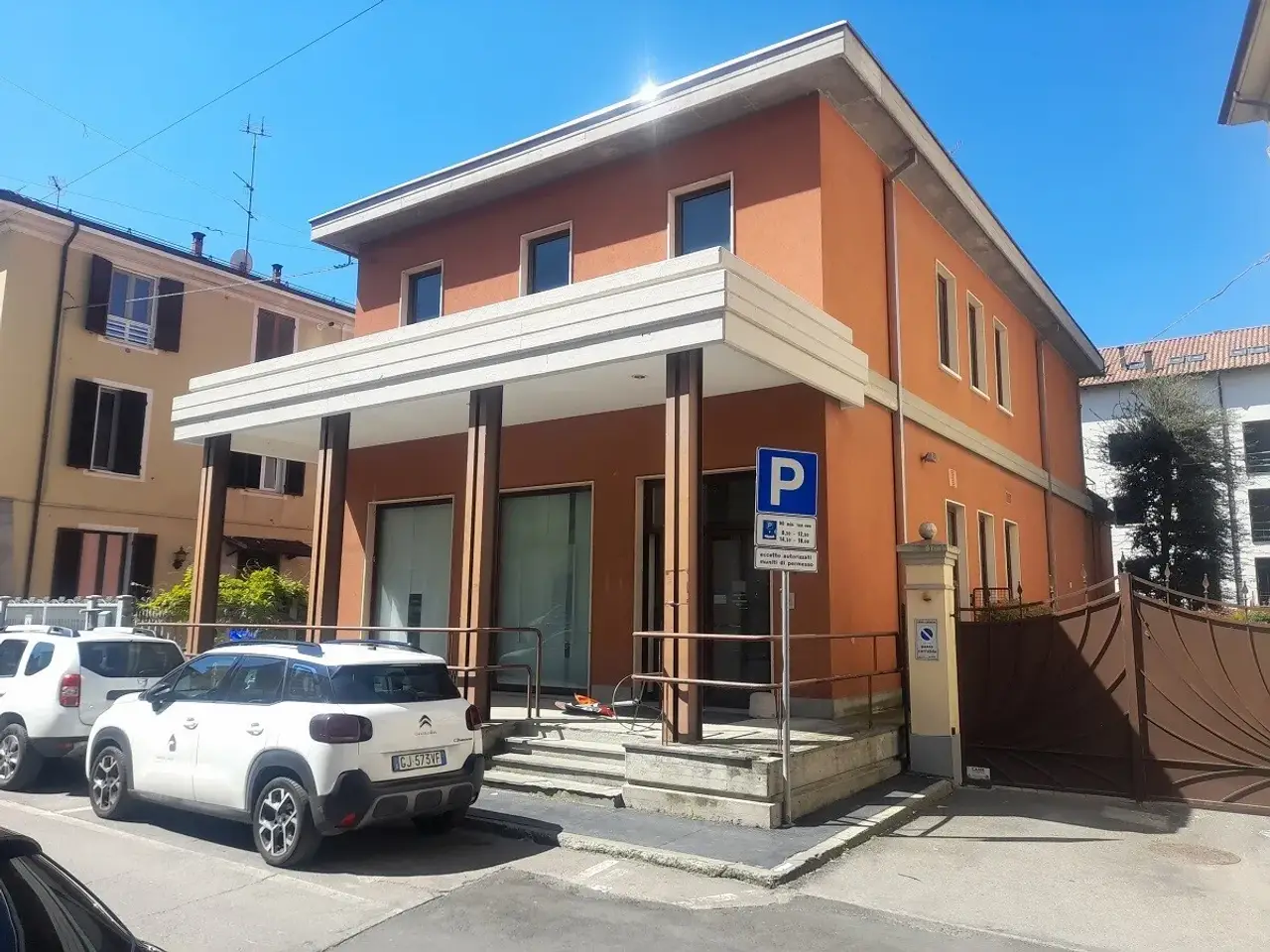 Foto 1