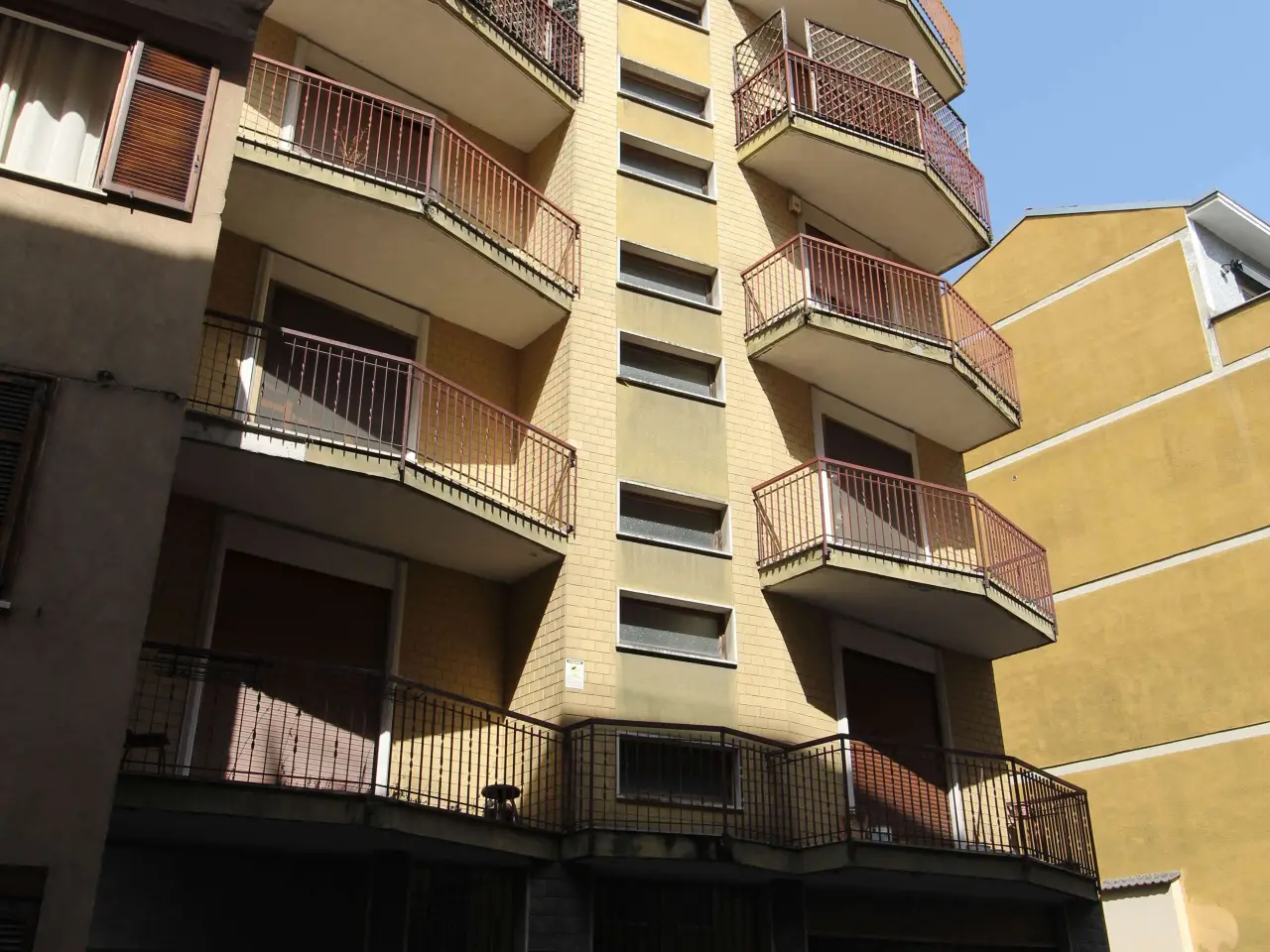 Negozio in Via Gorizia 8, Novara, {3} - Foto 2