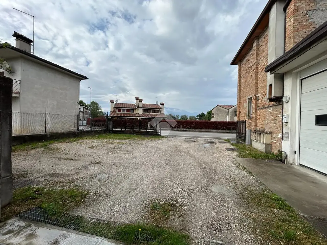 Capannone in Via Sant'Anna 86, Cornuda, {3} - Foto 2