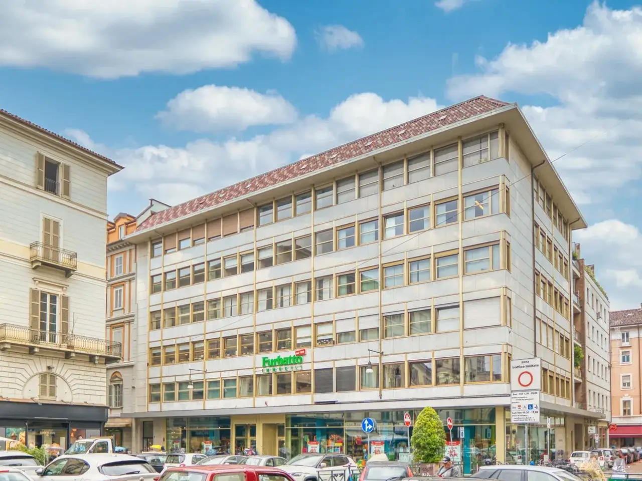 Ufficio in Via Lagrange 45, Torino, {3} - Foto 1