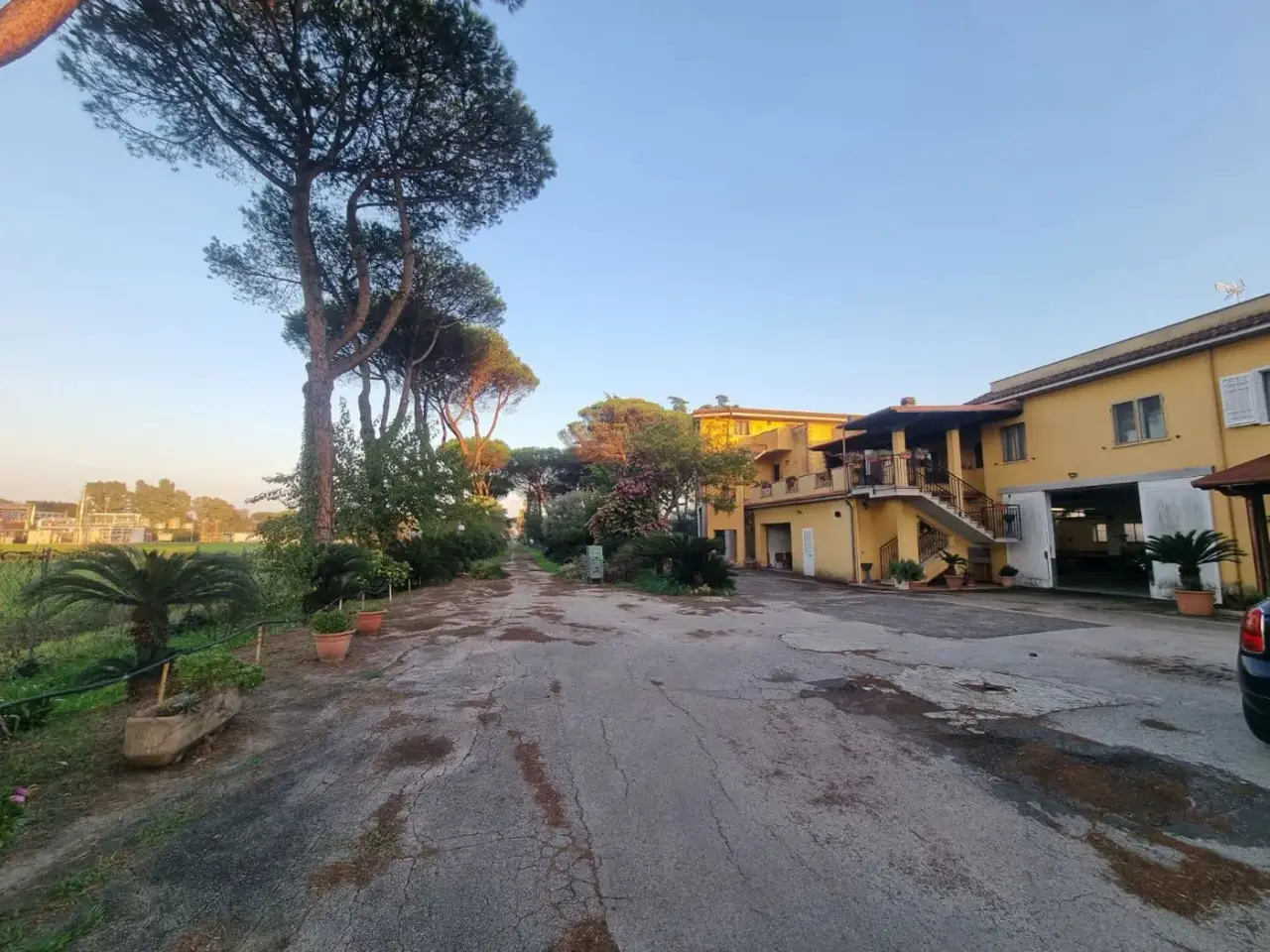Magazzino in Via Guardapasso 3, Aprilia, {3} - Foto 1
