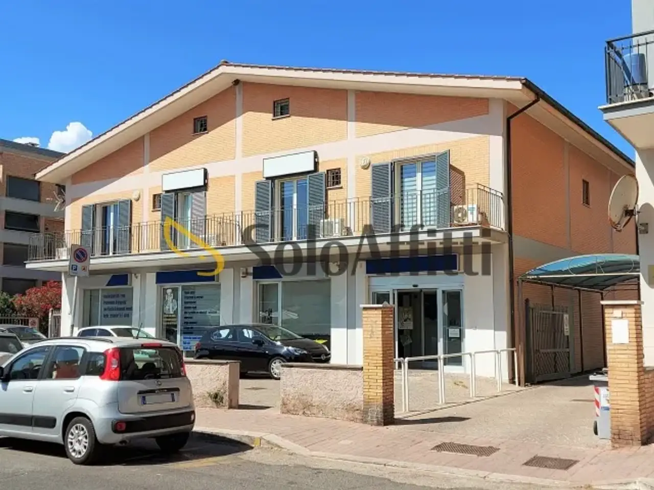 Ufficio in Via Giorgio Giorgis, Fiumicino, {3} - Foto 1