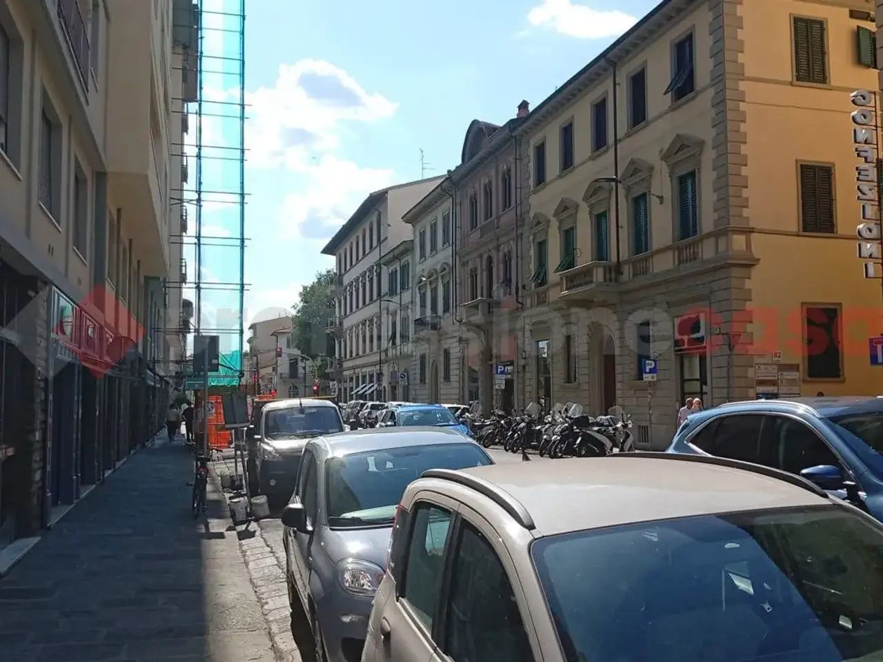 Negozio in Via Marconi, Firenze, {3} - Foto 2