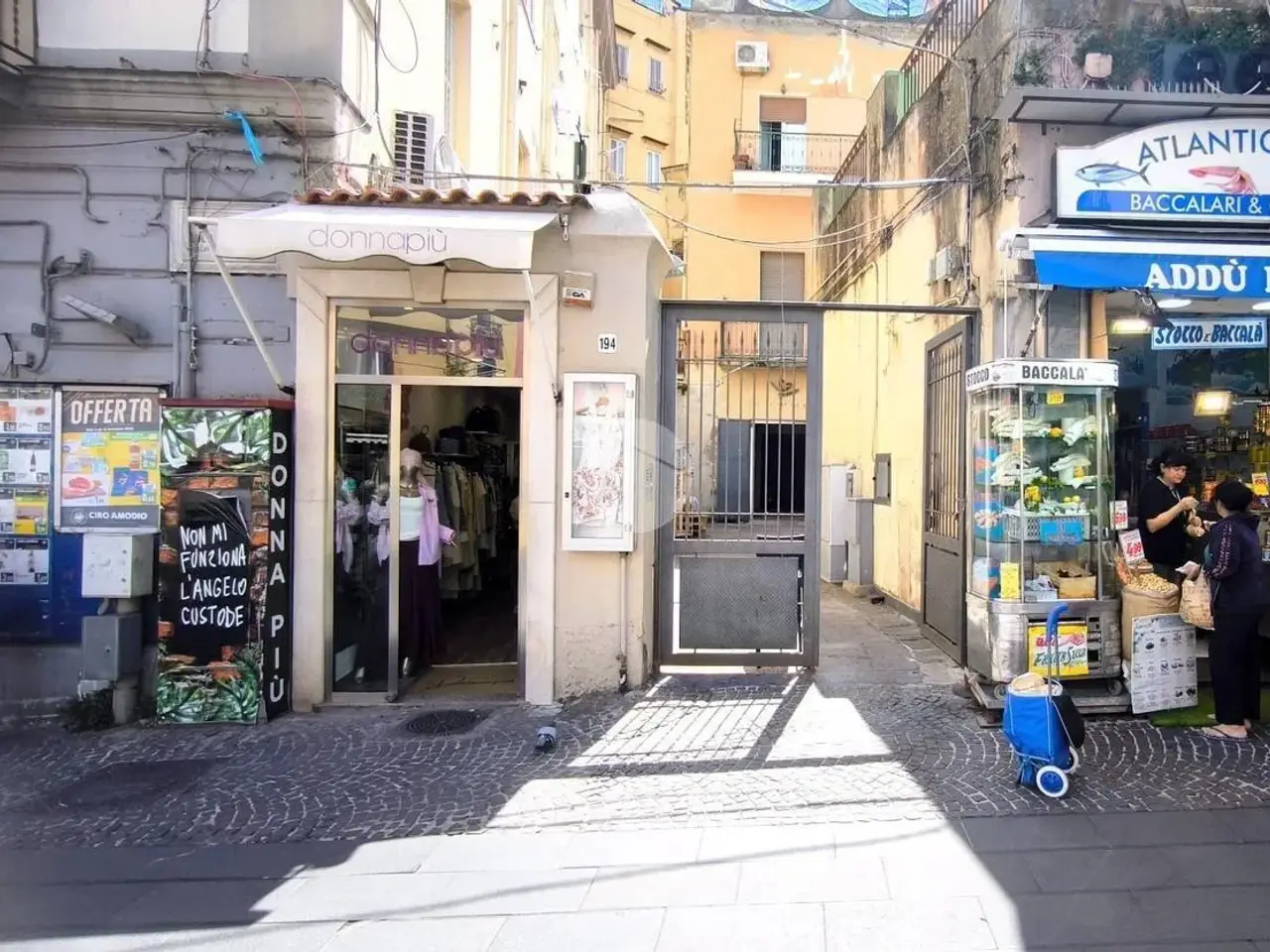 Ufficio in Via Luca Giordano 194, Napoli, {3} - Foto 2