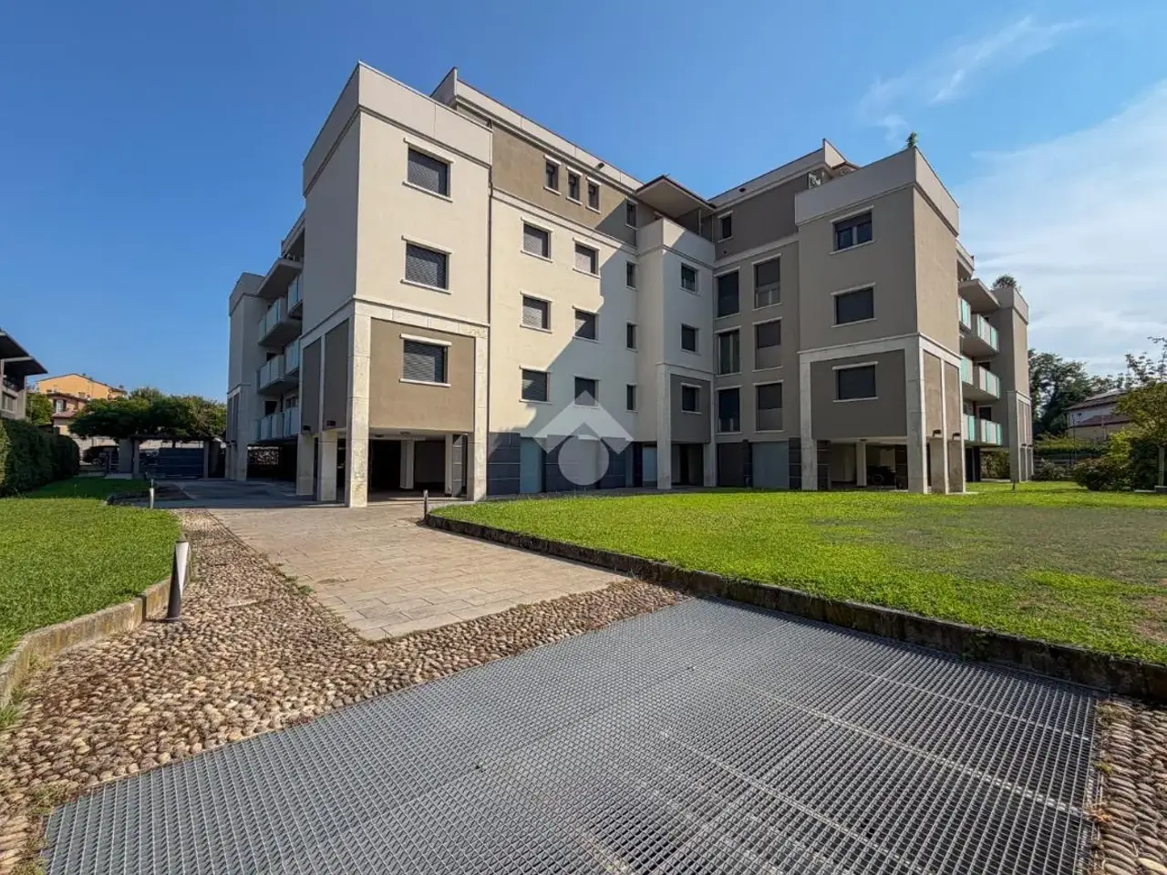 Ufficio in Via Castelleone 20, Cremona, {3} - Foto 1
