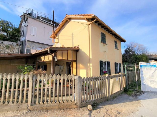 Villa in Via Augusto Fontana 22, Andora - Foto 1