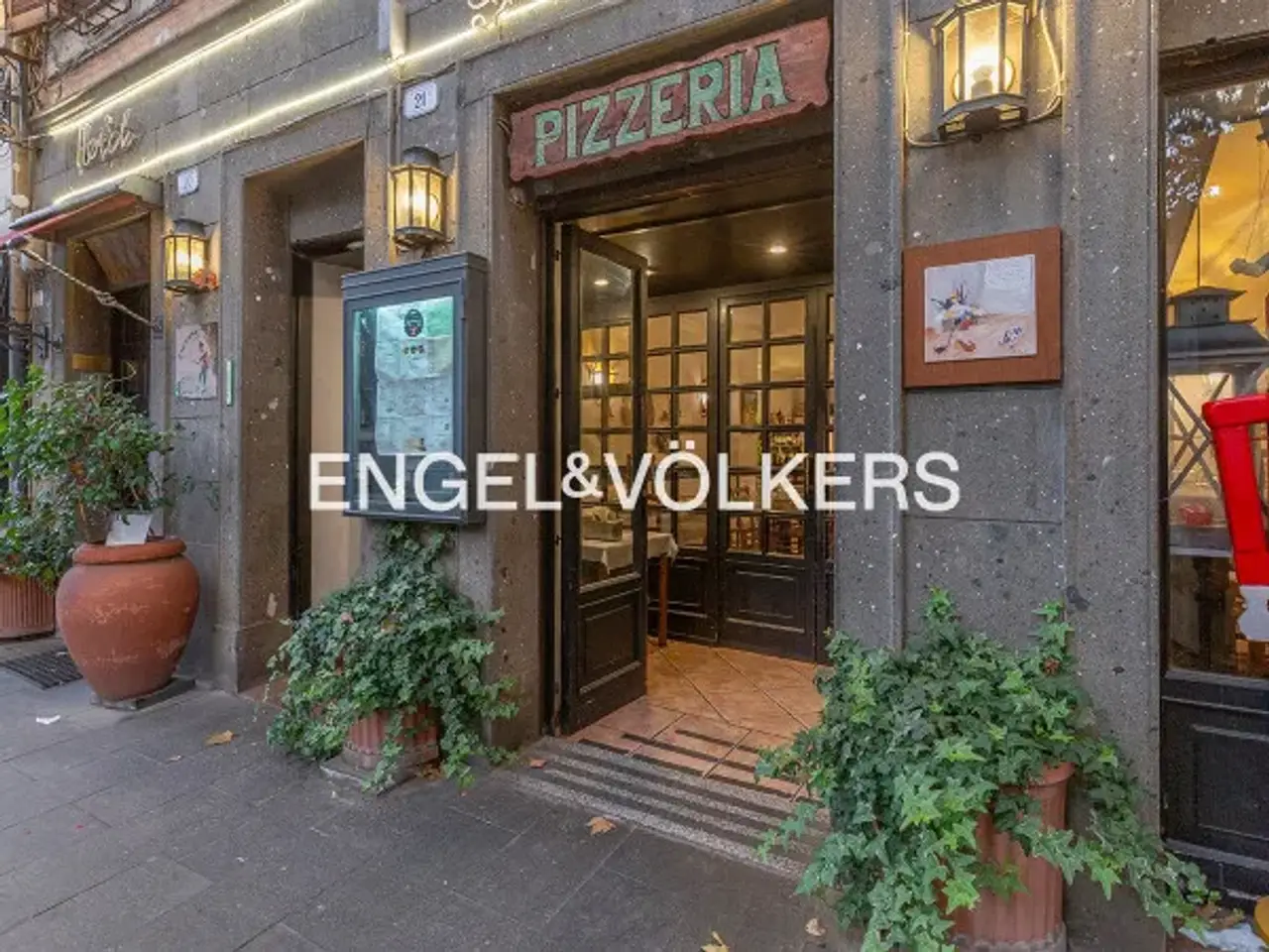Negozio in Piazza del Mercato, Frascati, {3} - Foto 1