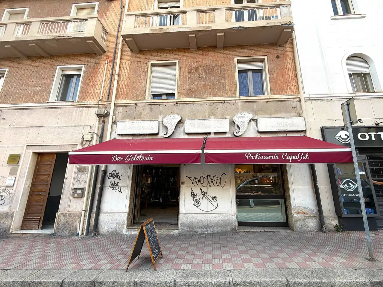 Negozio in Via Sidney Sonnino 110, Cagliari, {3} - Foto 2